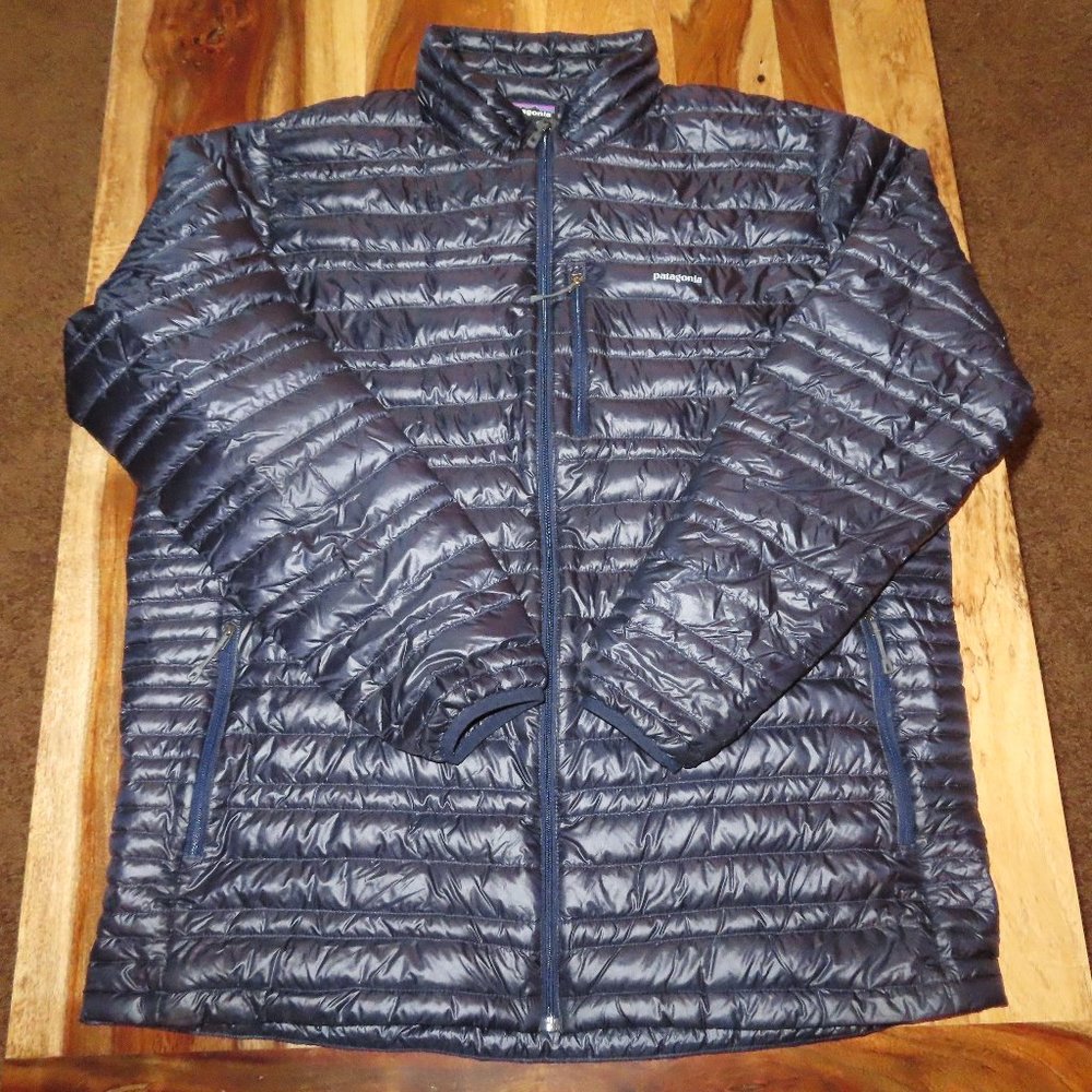 Patagonia Men's Ultralight Down Full Zip Jacket